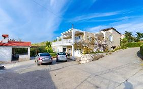 Apartments Mirko R